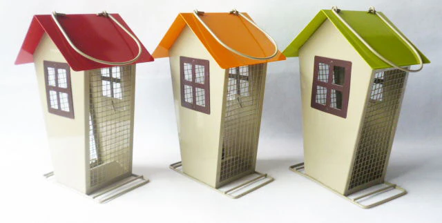Contemporary Wild Bird Peanut Feeder Hamilton - Image 5
