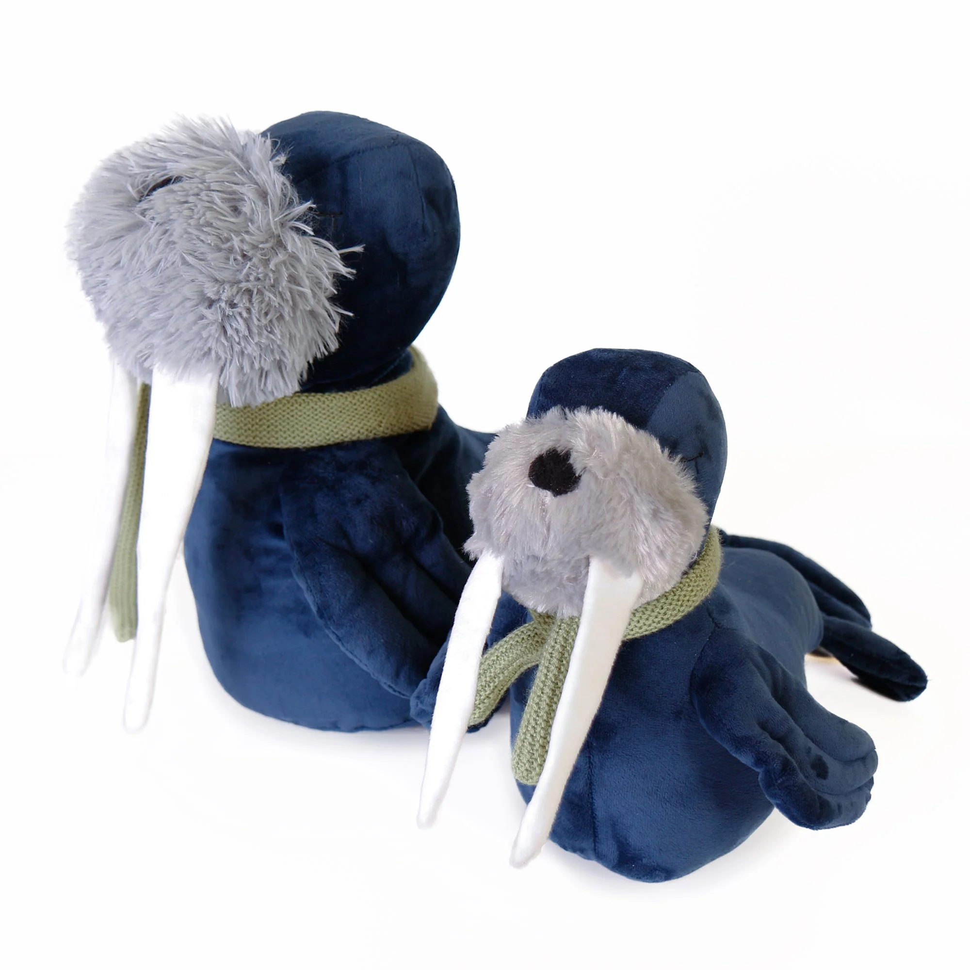 Pet Brands Starry Nights Lavender filled Anxiety Toy - Walrus Large - Image 5