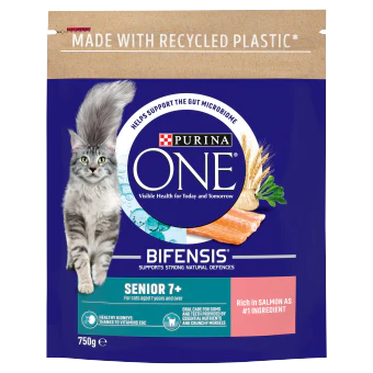 Purina One 7+ Dry Cat Food Rich In Salmon 750g
