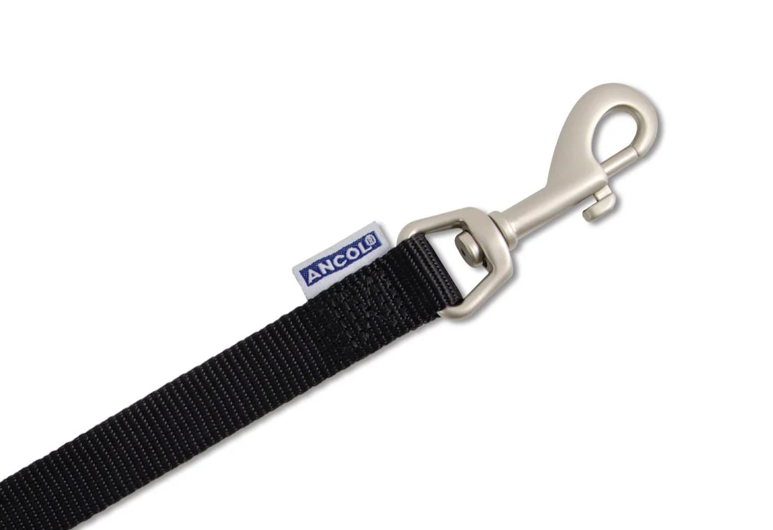 Viva Nylon Padded Snap Lead Black 12mm X1m - Image 2